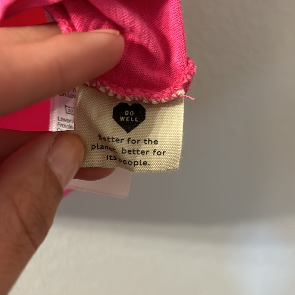 Madewell Basic Pink Vneck Size Small - image 4